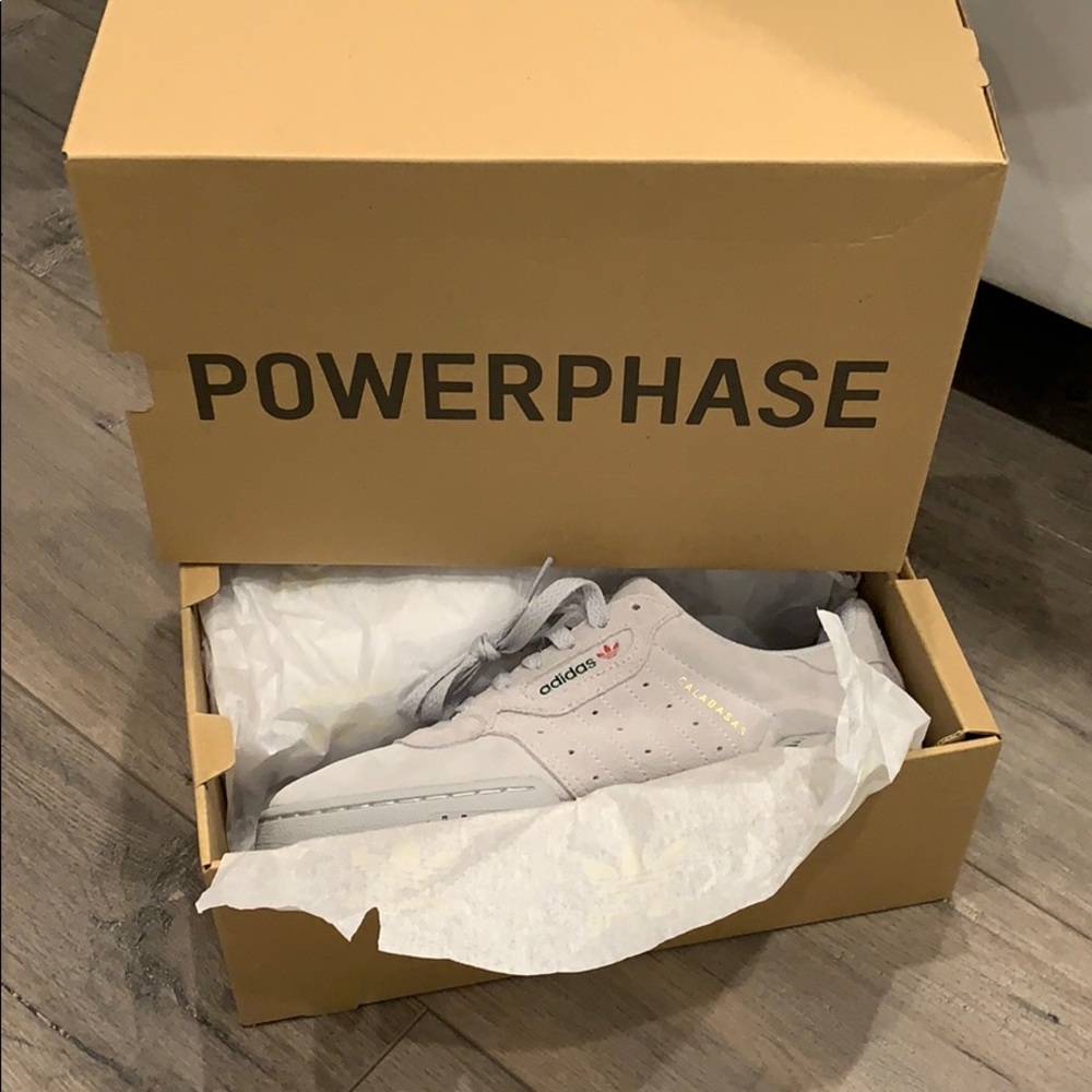 NWT Yeezy Powerphase size 6.5 Quiet Grey
